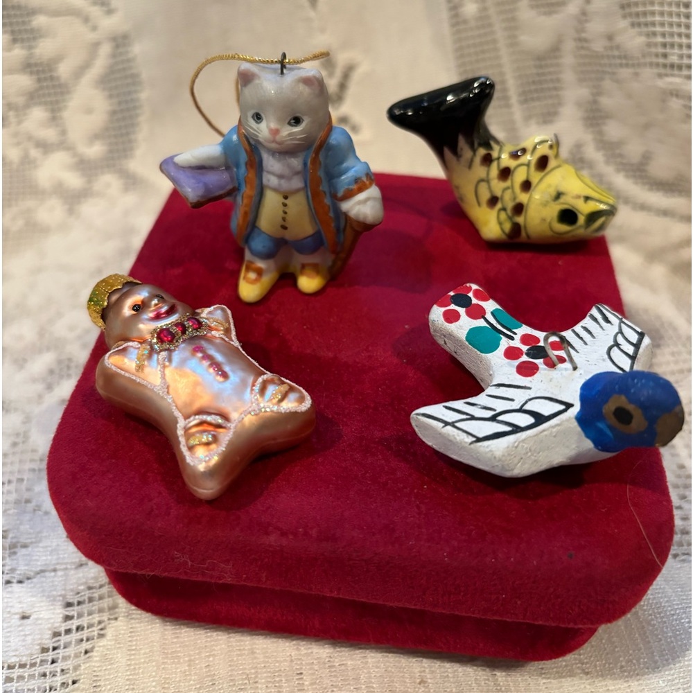 Vtg mini ornaments Fish, Bird, Kitty Cucumber Gingerbread boy, and 2 more